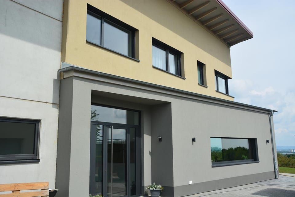 Weingut Bugner Meizelhof Hotel in Mainz