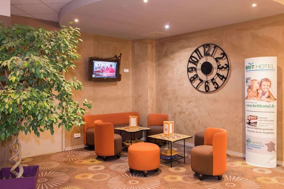 Brit Hotel Tours Sud – Le Cheops Hotel in Joué-lès-Tours