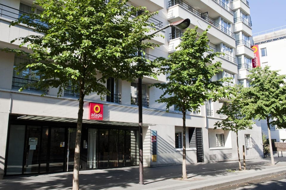 Adagio Paris Buttes Chaumont Aparthotel Hotel in Paris