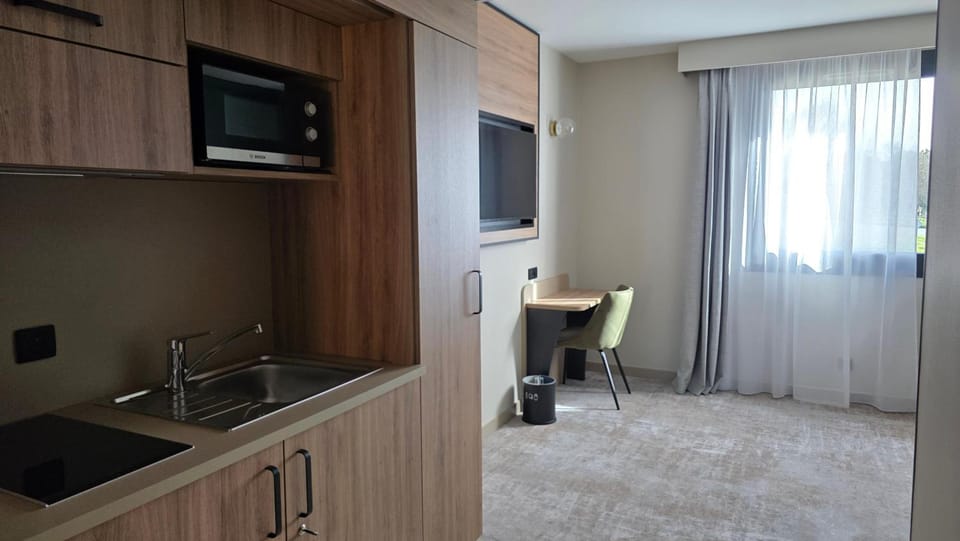Brit Hotel Saint Malo – Le Transat Hotel in St-Malo