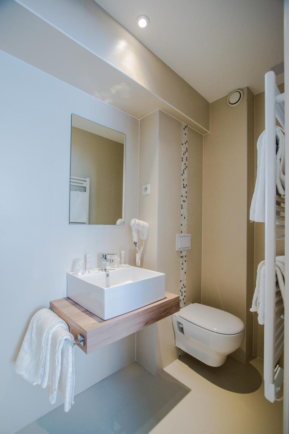 Hotel Les Voyageurs Hotel in Piedmont