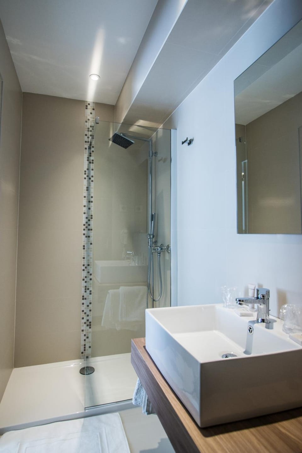 Hotel Les Voyageurs Hotel in Piedmont