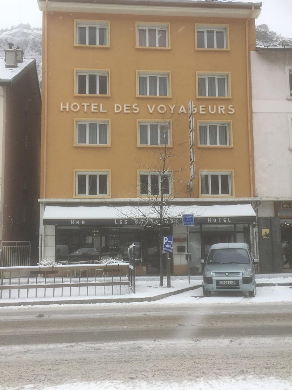 Hotel Les Voyageurs Hotel in Piedmont