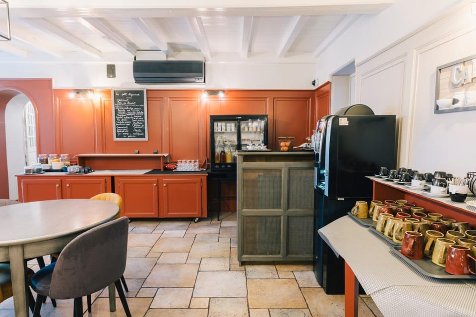 Logis Hotel la Grassinais Saint-Malo Hotel in St-Malo