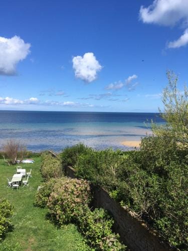 Chambres d'hotes Les 4 Vents Pointe du Hoc - Landing Beaches Hotel in Normandy