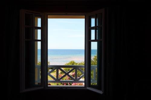 Chambres d'hotes Les 4 Vents Pointe du Hoc - Landing Beaches Hotel in Normandy