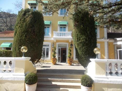 Le Cedre de Soyons Hotel in Provence-Alpes-Côte d'Azur