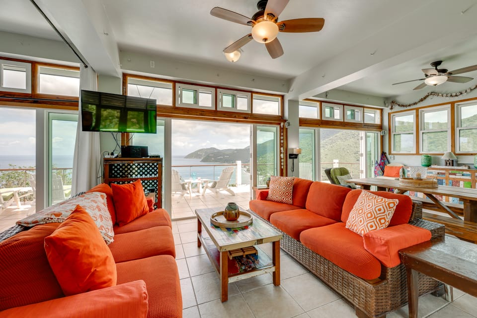 'Tortola Adventure Villa': Private Ocean-View Pool Villa in Virgin Islands (U.S.)