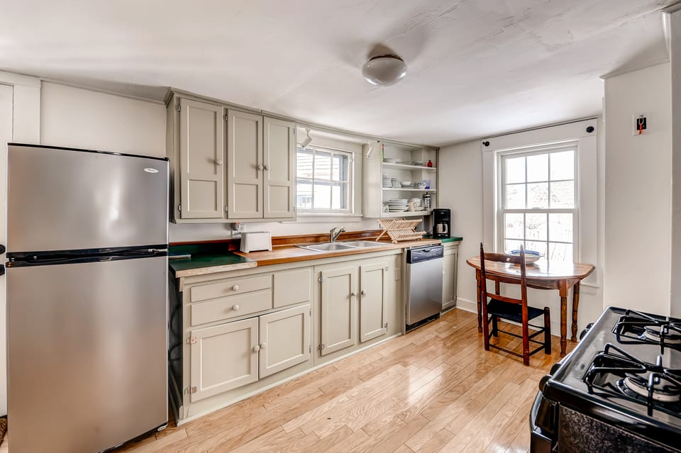 Beautiful Views, 1 Mi to Beach! Ipswich Cottage Cottage in Ipswich