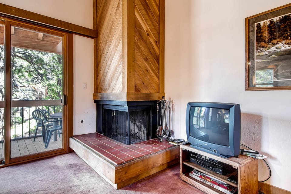 < 1 Mile to Northstar Resort: Getaway w/ Balconies Apartment in Northstar Drive