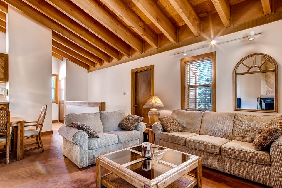 < 1 Mile to Northstar Resort: Getaway w/ Balconies Apartment in Northstar Drive