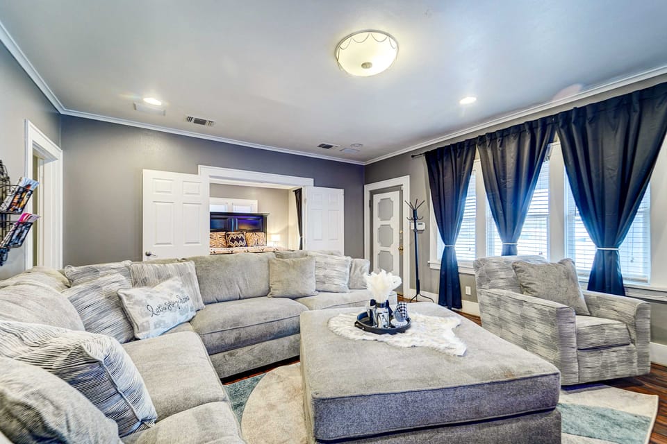 By Dtwn Lubbock! Spacious 4BR Home Near Texas Tech House in Lubbock