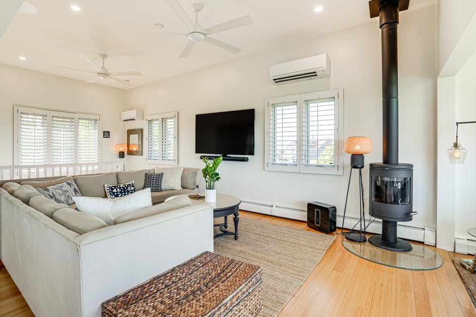 Elegant Gloucester Beach Getaway with Ocean Views! House in Gloucester