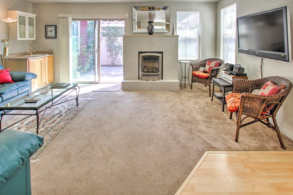 Serene Bungalow-Style Home in Point Reyes Station! House in Point Reyes Station