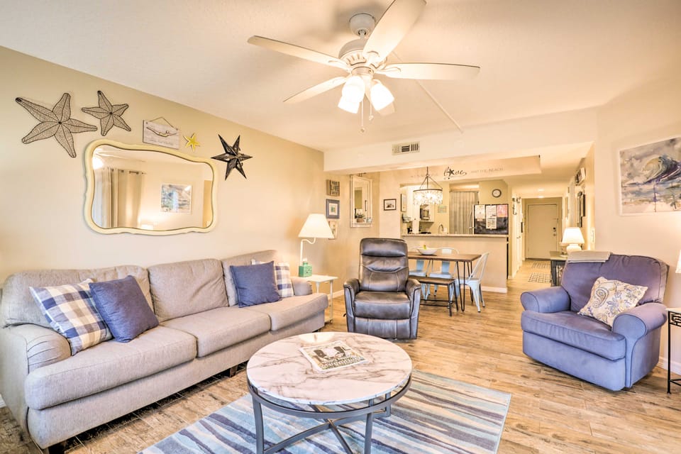 St Augustine Beach Condo w/ Patio & Pool Access! Apartment in Butler Beach