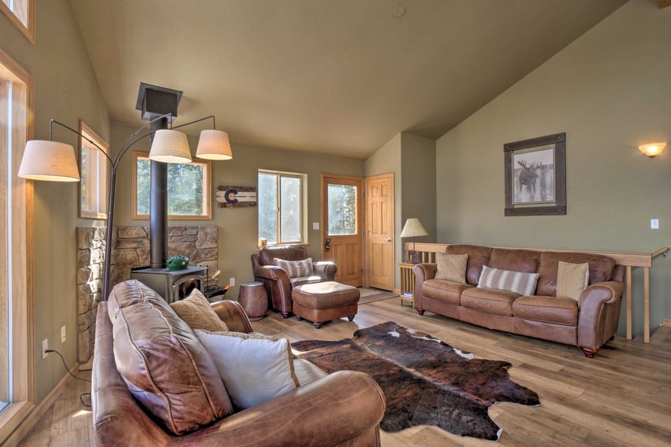 26-0086 Fairplay Cabin w/ Hot Tub! House in Park County