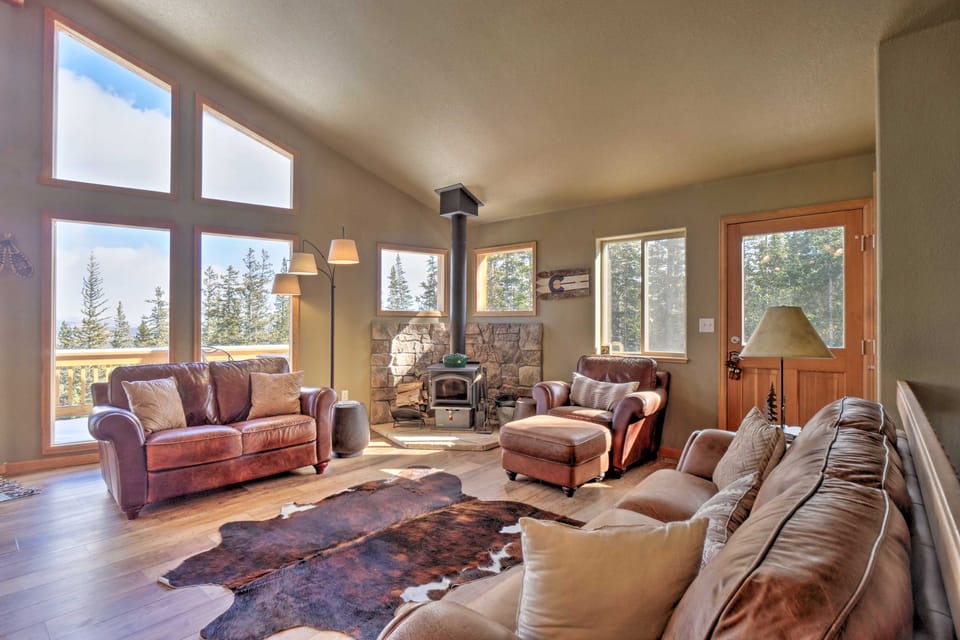 26-0086 Fairplay Cabin w/ Hot Tub! House in Park County