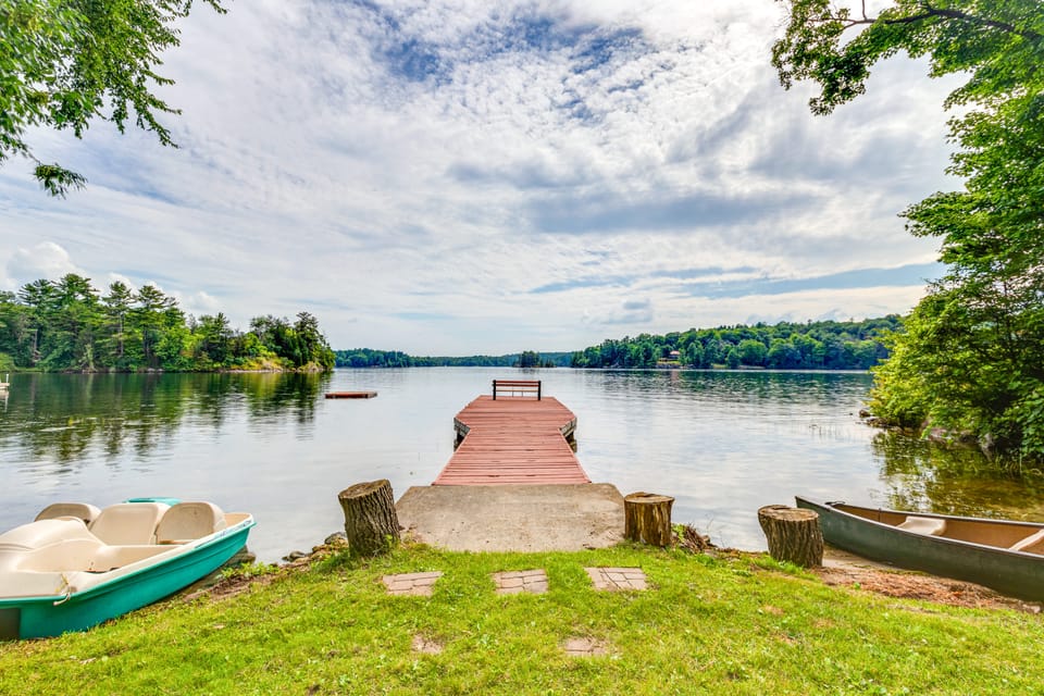 Whitefish Lake: Waterfront Cottage w/ Boat Dock! Cottage in Leeds Thousand Islands
