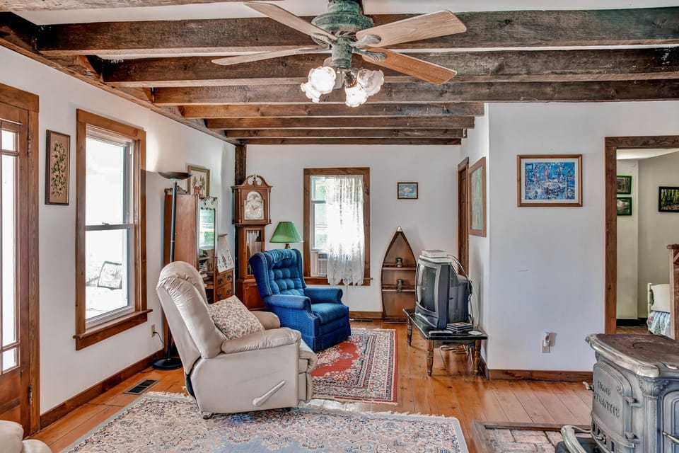 5 Mi to Cooperstown All Star Village: Otego Home House in Pennsylvania