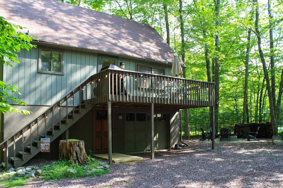 Pocono Lake House Near Skiing & Kalahari Resort! House in Coolbaugh Township