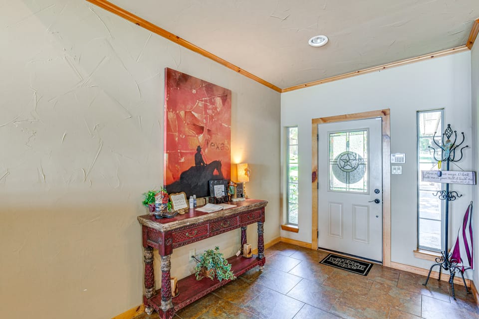 Views & Private Dock: Lakefront Eustace House! House in Cedar Creek Reservoir