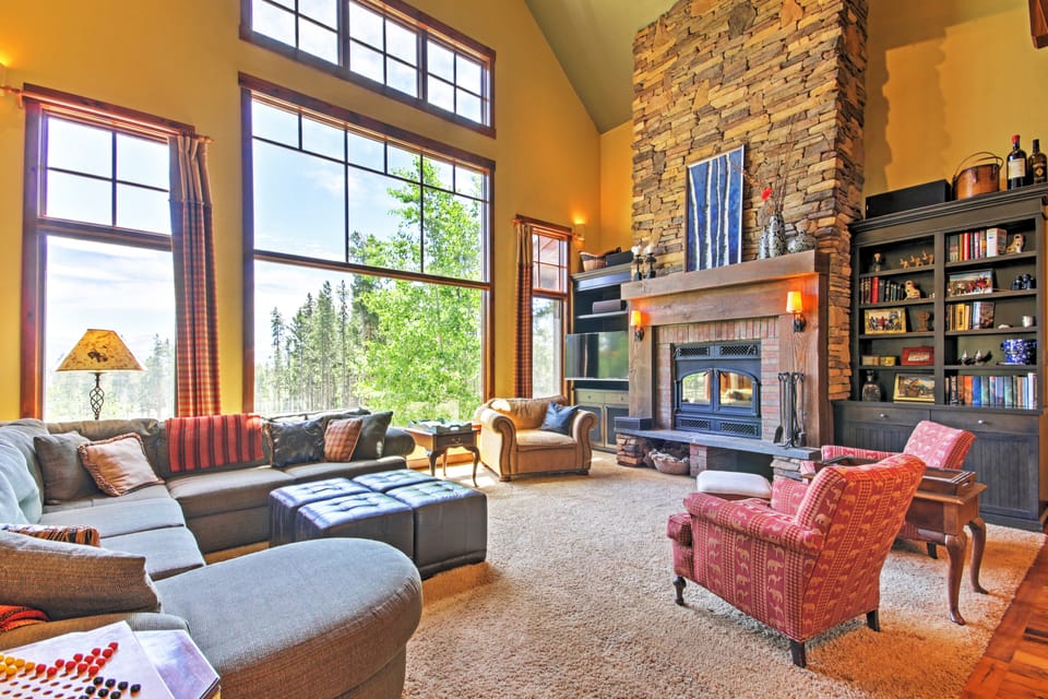 Tabernash Retreat w/ Hot Tub & Stunning Mtn Views! House in Colorado