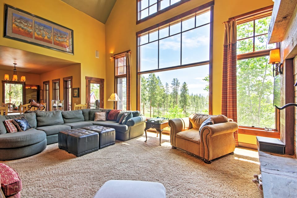 Tabernash Retreat w/ Hot Tub & Stunning Mtn Views! House in Colorado