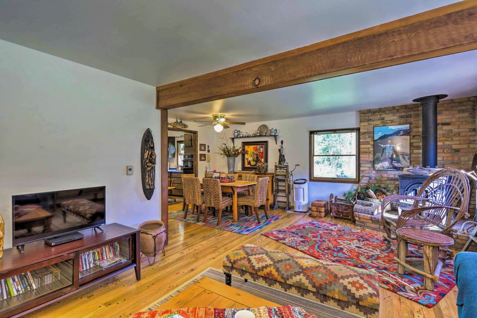 Cabin in Beautiful Setting Between Ouray & Ridgway House in Colorado