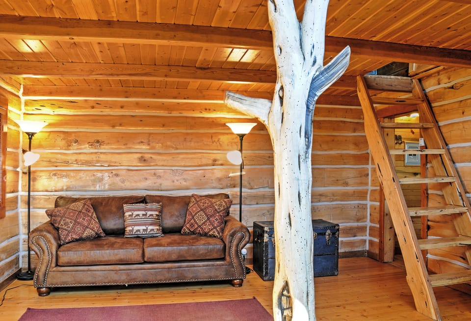 Remote Antimony Log Cabin w/ Green Meadow Views! House in Utah