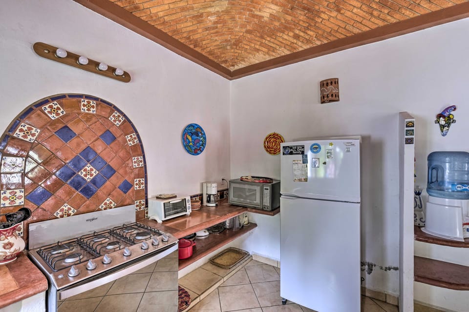 Tropical Sayulita Condo w/ Patio & Beach Access! Apartment in Sayulita