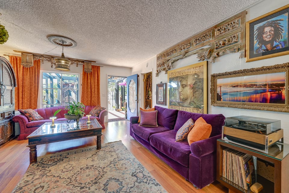 Bohemian Wonderland: Benicia Bungalow w/ Pergola! House in Benicia