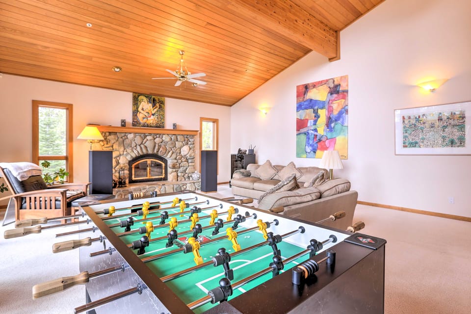 Mtn & Lake Views: Incline Village Ski Chalet House in Incline Village