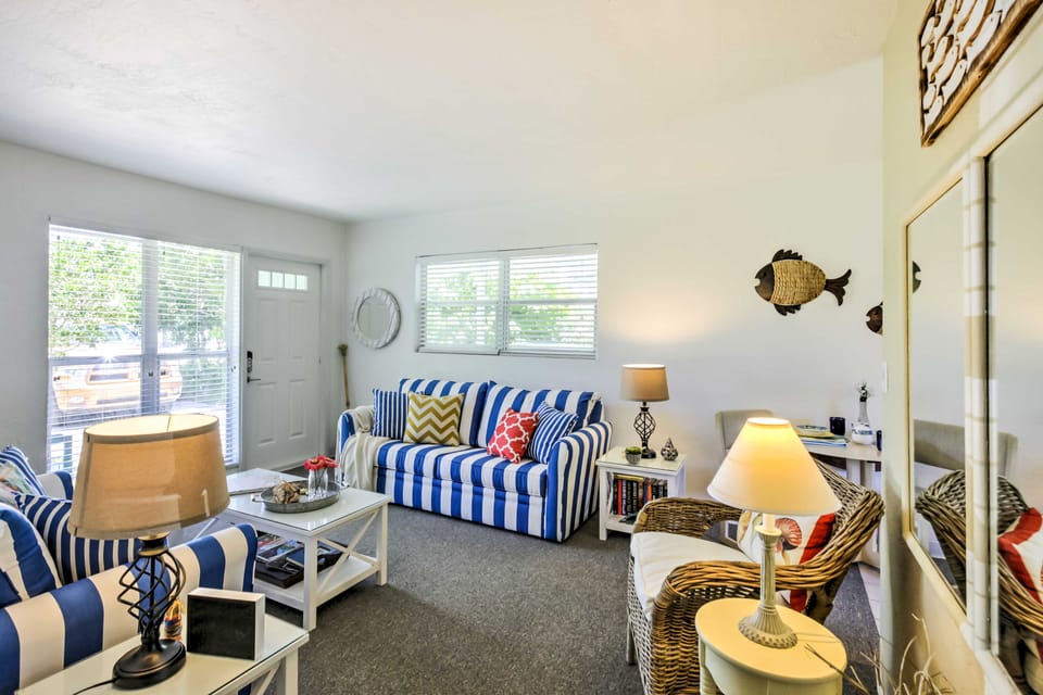 Walk to Beach: New Smyrna Beach Abode w/ BBQ! House in New Smyrna Beach