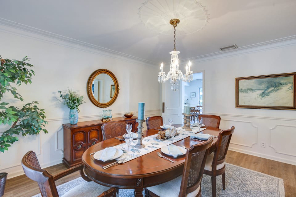 Waterfront Fort Lauderdale House w/ Heated Pool! House in Fort Lauderdale