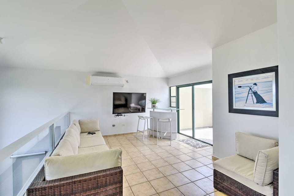 Steps to Beach: Loiza Getaway w/ Rooftop Patio! Apartment in Puerto Rico