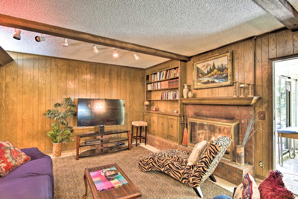 Private Home w/ Hot Tub & Patio Near Dtwn Tulsa House in Tulsa