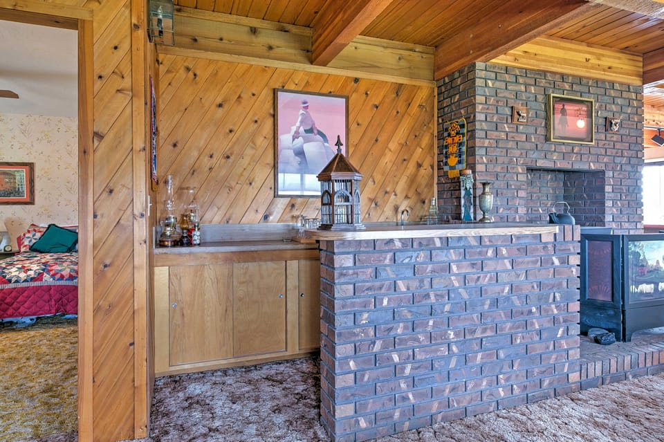 Hideaway on Working Cattle Ranch 26 Mi to Rogerson House in Idaho