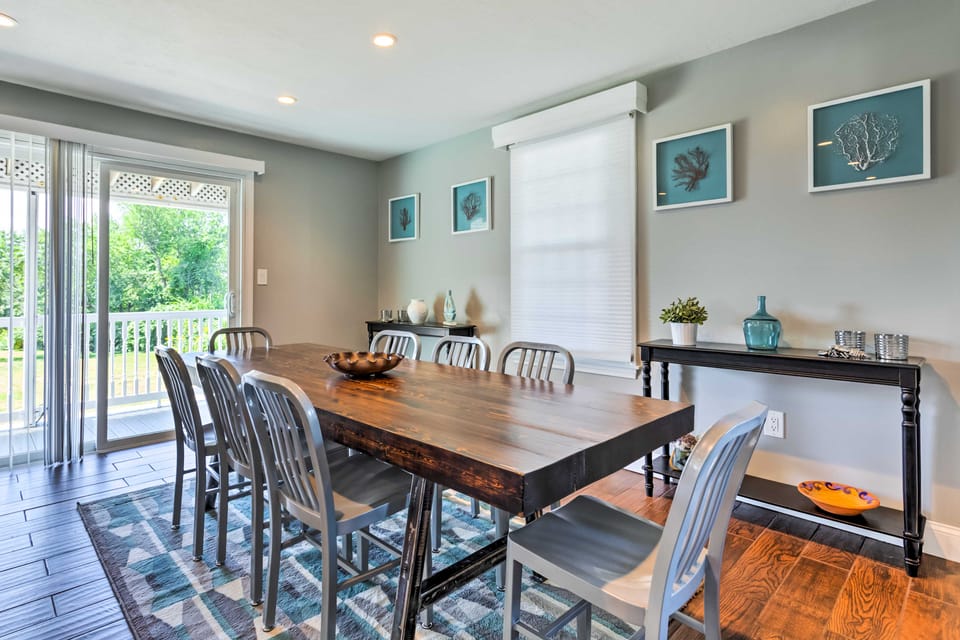 Fantastic Plymouth House w/ Deck & Ocean Views! House in Plymouth