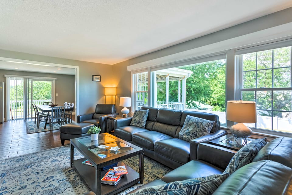 Fantastic Plymouth House w/ Deck & Ocean Views! House in Plymouth