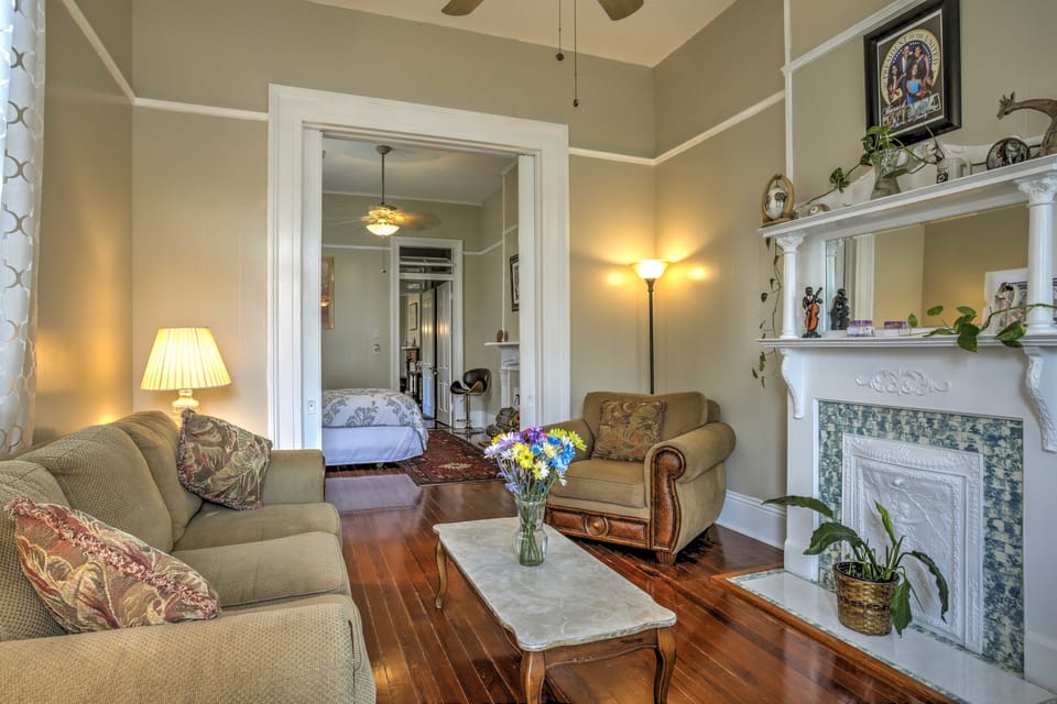 Walk to River, Tram & Zoo: Classic NOLA Home! House in New Orleans