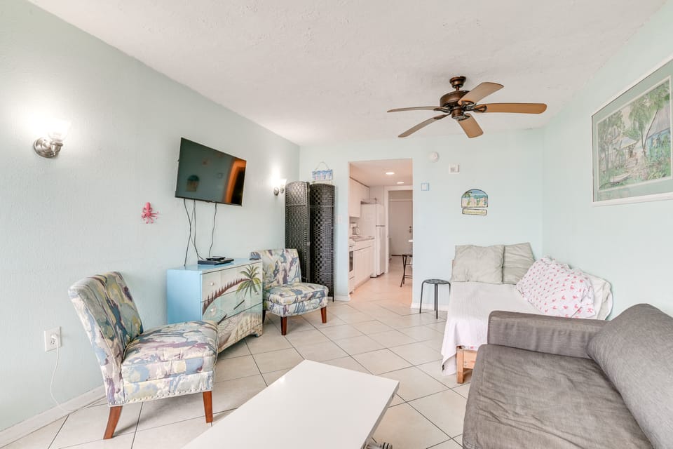 Steps to Ocean: BlueWater Resort Condo w/ Perks Apartment in Myrtle Beach