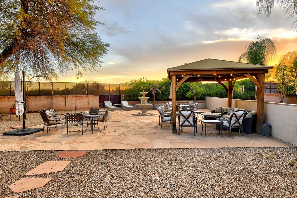 Hike, Shop & Relax: Tucson Home w/ Swim Spa Access Cottage in Catalina Foothills