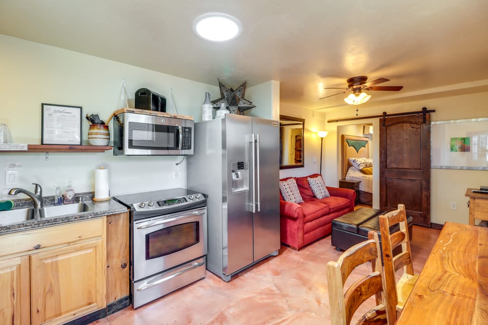 Pet-Friendly Tucson Casita: Shared Swim Spa! House in Catalina Foothills