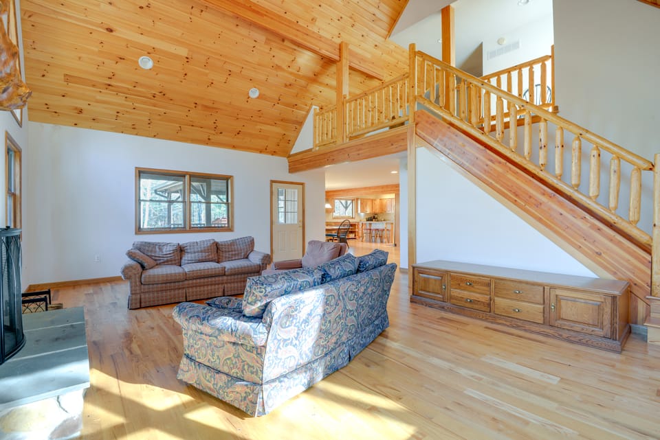Benton Home on 50 Acres w/ Private Deck & Views! House in Fairmount Township
