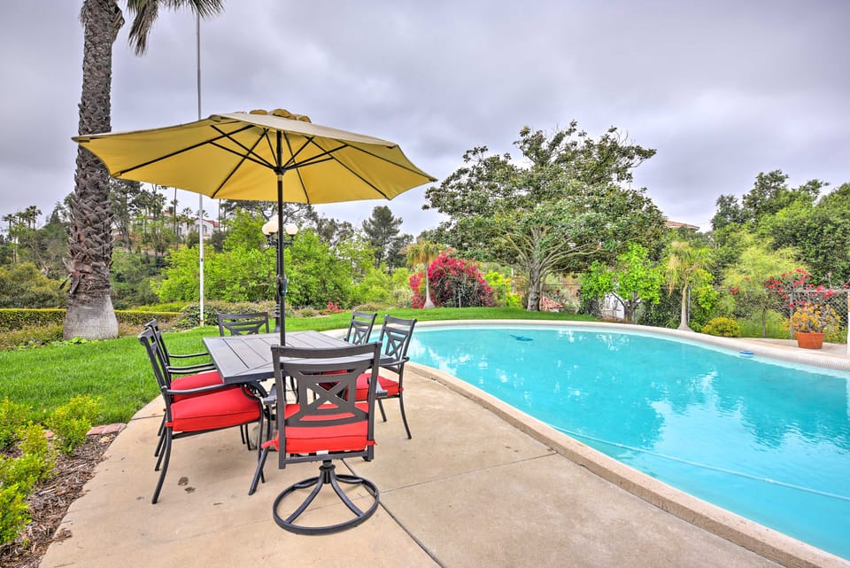 'The Castle' Overlooking San Bernardino Mtns House in Hacienda Heights