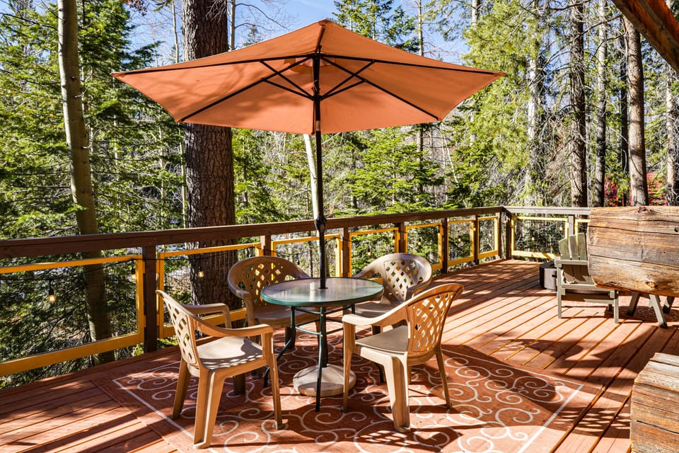 Sequoia Forest Remote Retreat! 'Dreamtime Cabin' House in Sierra Nevada