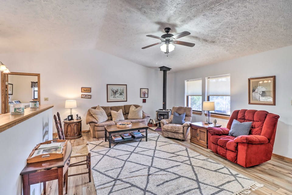 Walk to White River: Home w/ Deck in Flippin! House in Arkansas