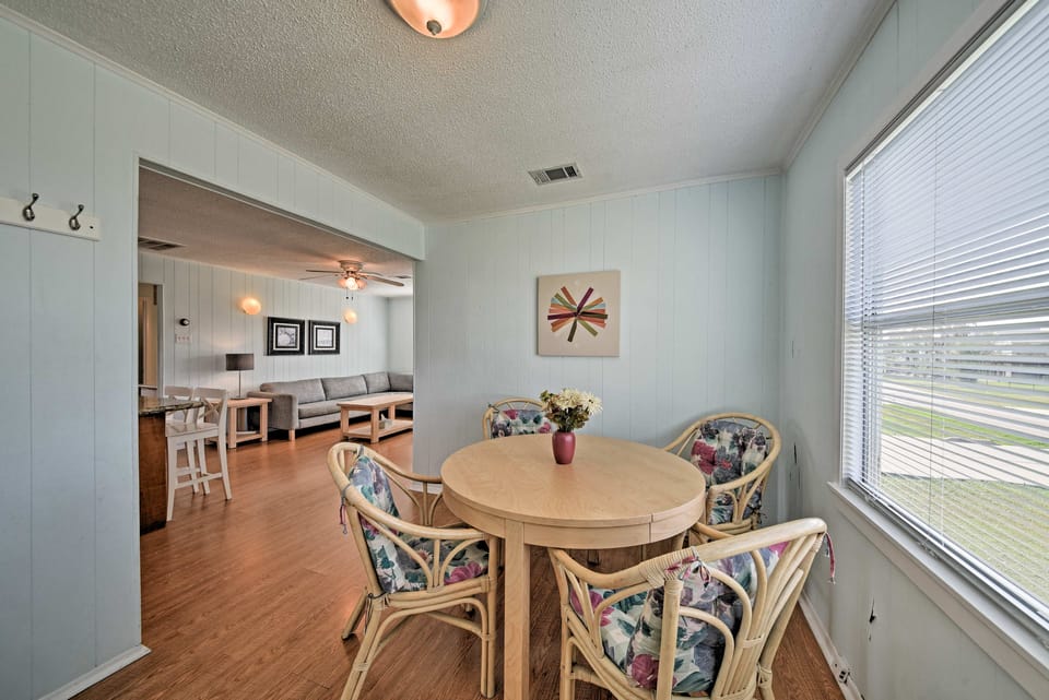 Boat Launch & Fishing Pier: Beach Hub in Galveston House in Galveston Island