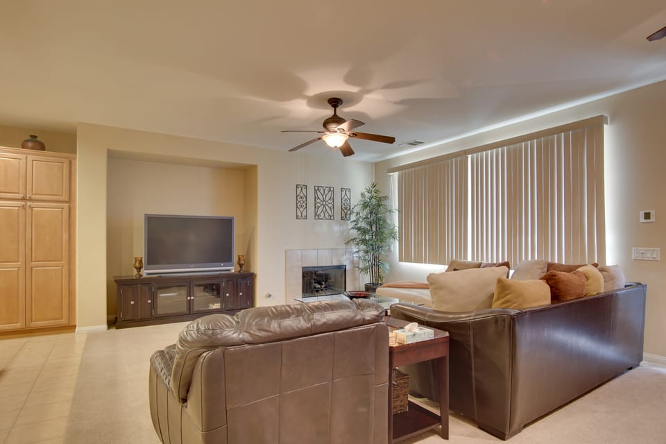 Indio Getaway w/ Private Pool & Putting Green House in Indio