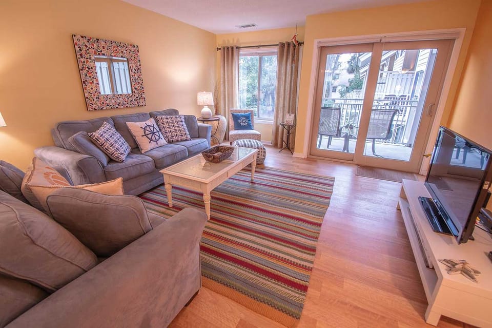 Walk to Hilton Head Island Beach: Villa w/ Balcony Villa in South Forest Beach